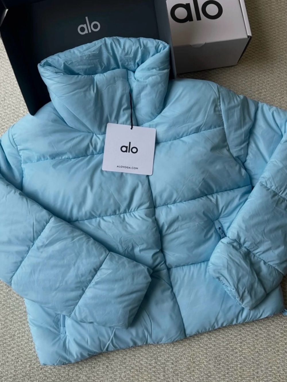 ALO Yoga Quilted Jacket in Sky Blue